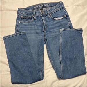 American Eagle Outfitters Women's Classic Straight Leg Jeans